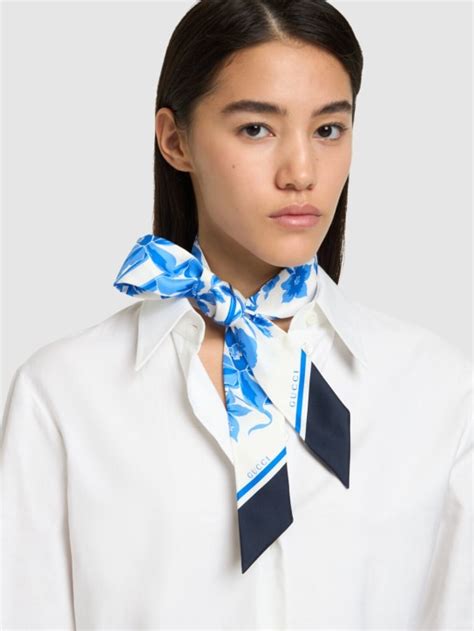 gucci foulard outlet online|gucci print silk neck bow.